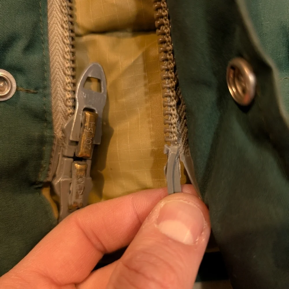 VTG 70s North Face Puffer Jacket Green Mens M Flaw Talon Zipper